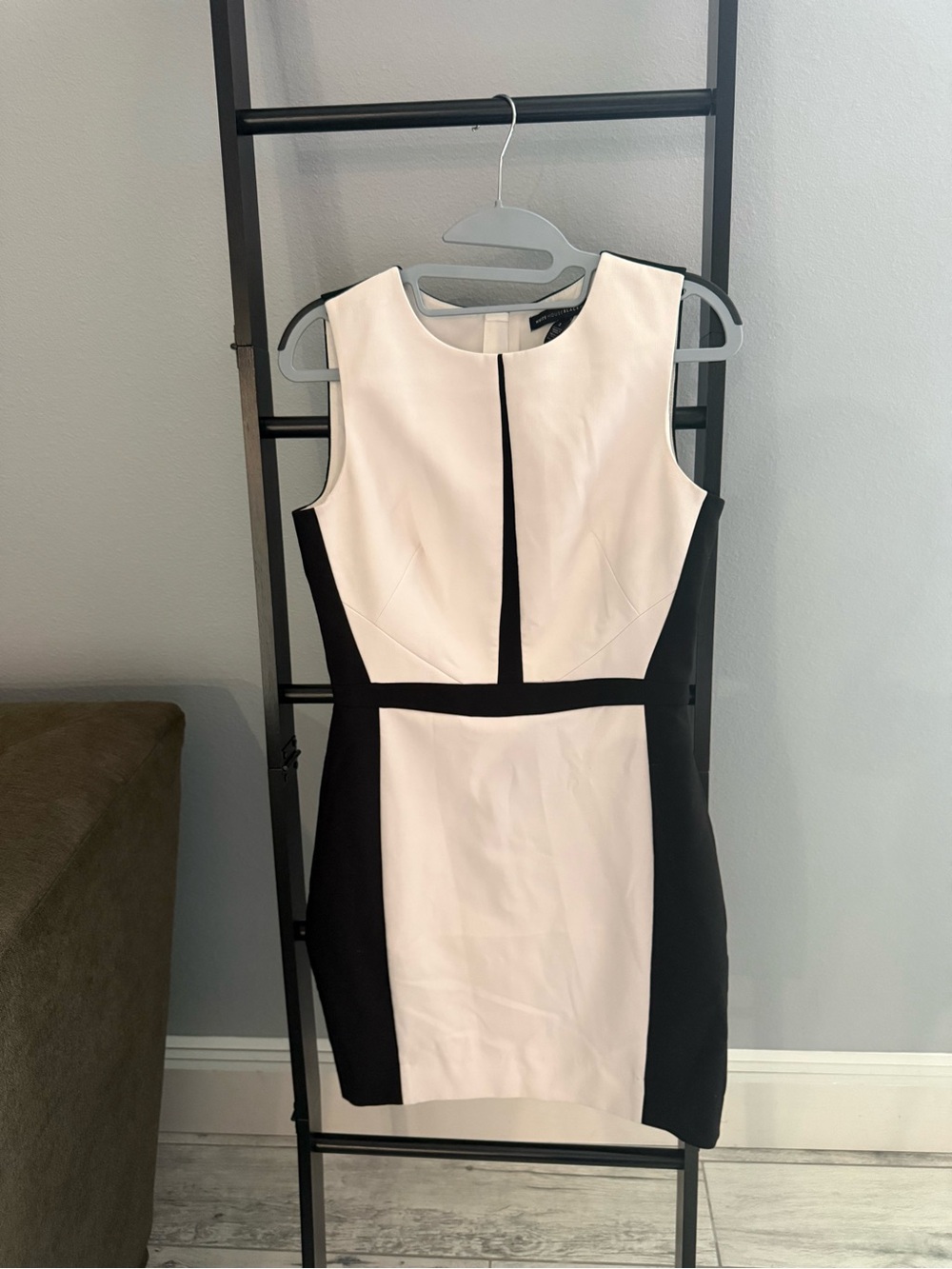 White House Black Market Black & White Colorblock Sheath Dress - Sleeveless